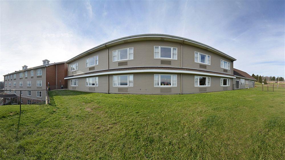 Inn At Mountainview Greensburg Exterior photo